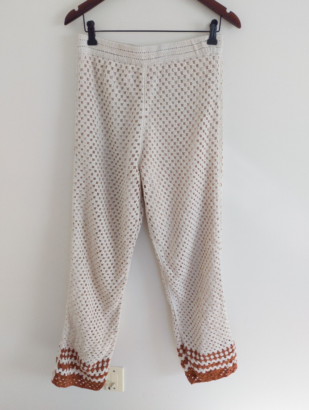 Ultra Pink Crochet Wide Leg Pants Cream Brown Trim Resort Pants Size Small